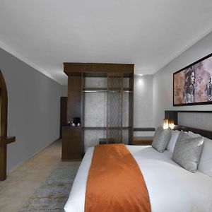 Deluxe Zimmer mit Kingsize-Bett